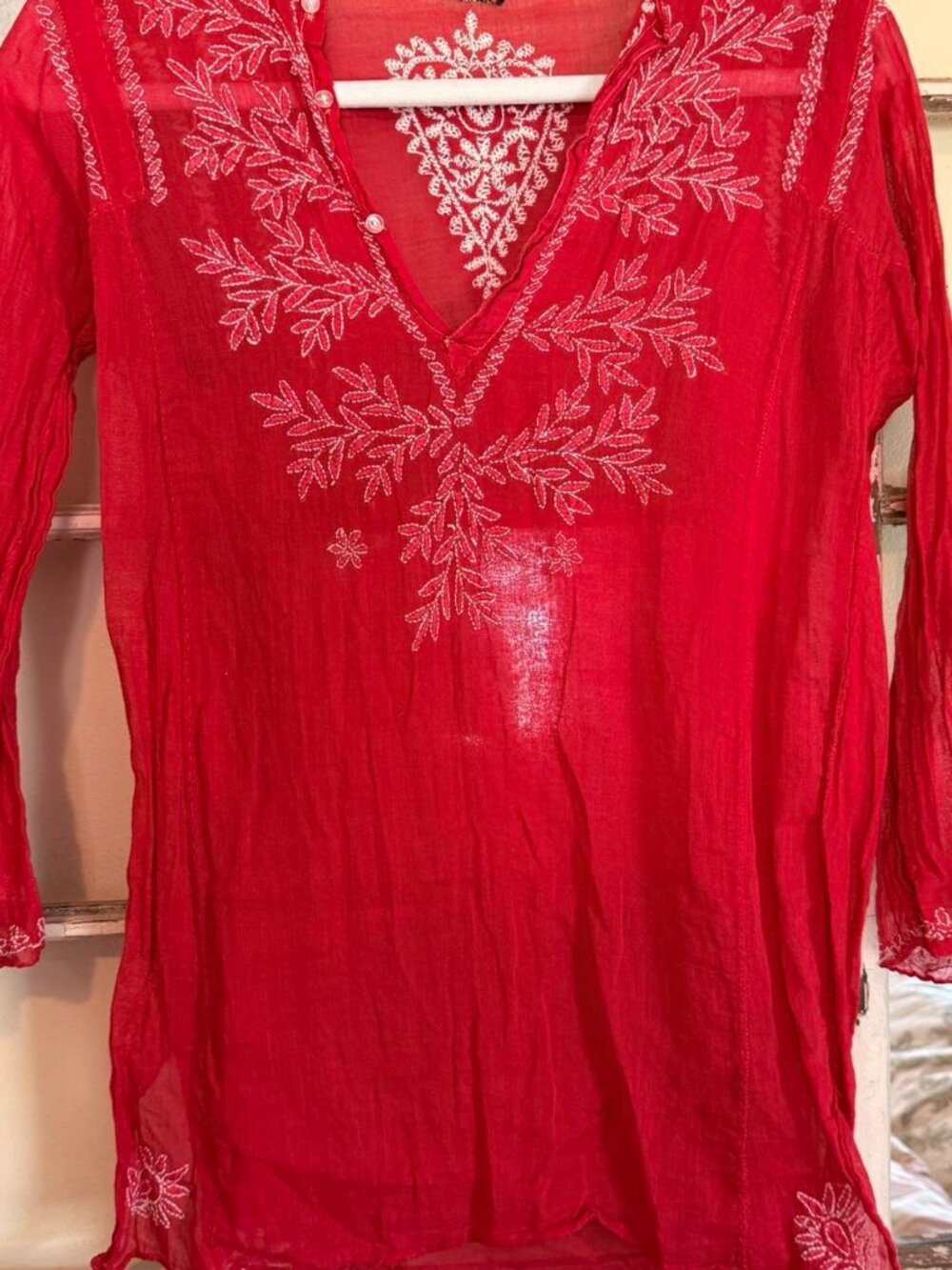 Women's Red and White Blouse